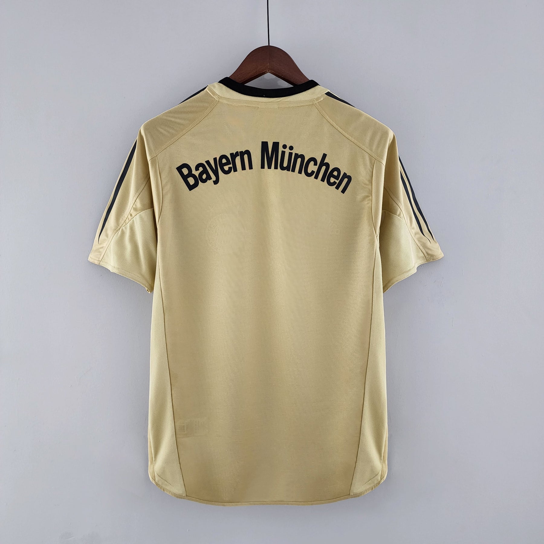 Bayern Múnich Local 2004 Retro 