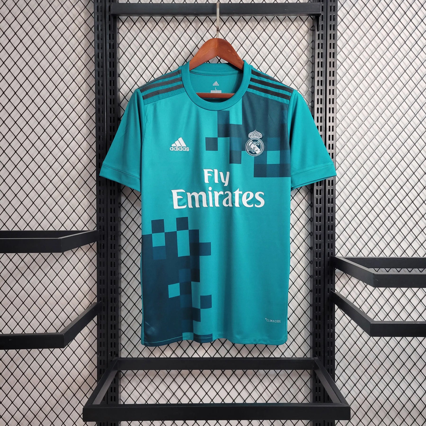 Retro del Real Madrid Tercera 17/18