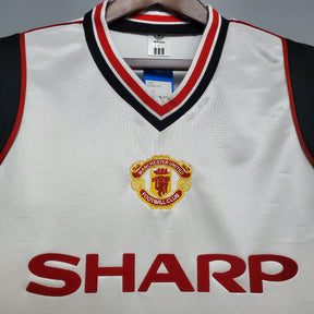 Retro del Manchester United visitante de 1985 