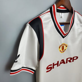 Retro del Manchester United visitante de 1985 