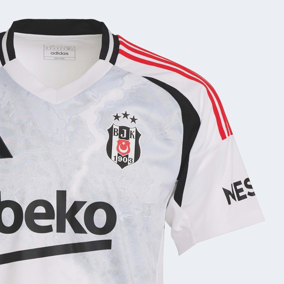 Beşiktaş home 24/25