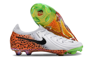 NIKE PHANTOM LUNA ELITE FG Football Boots