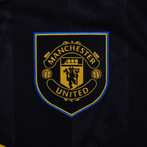 Manchester United third 25/26