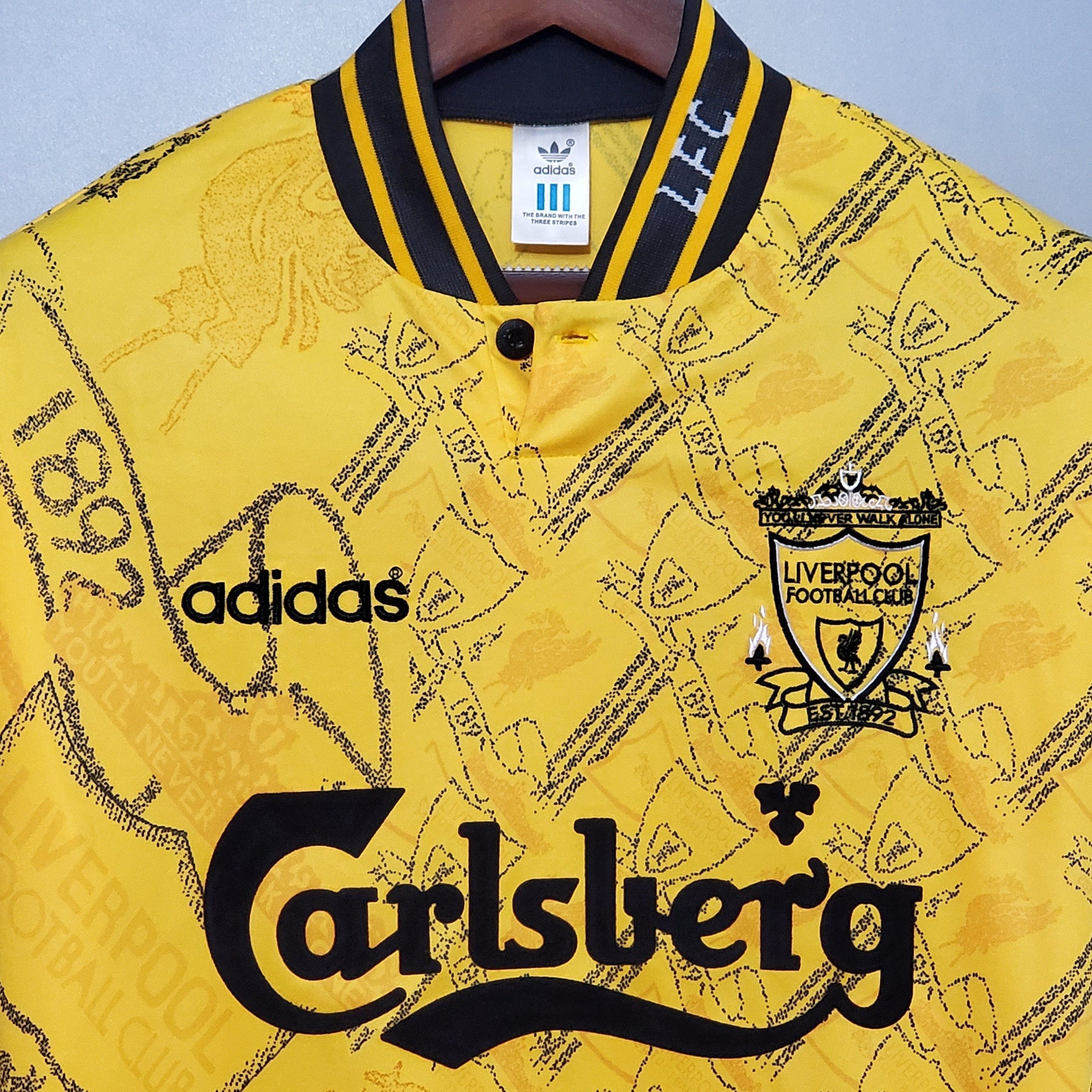 Retro de la temporada 94/96 del Liverpool 