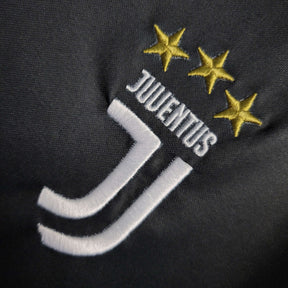 Retro de la Juventus en casa 19/20