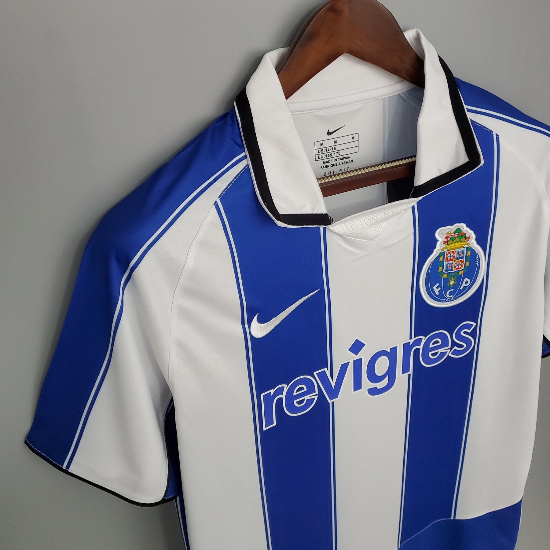 Retro 03/04 del FC Porto en casa 