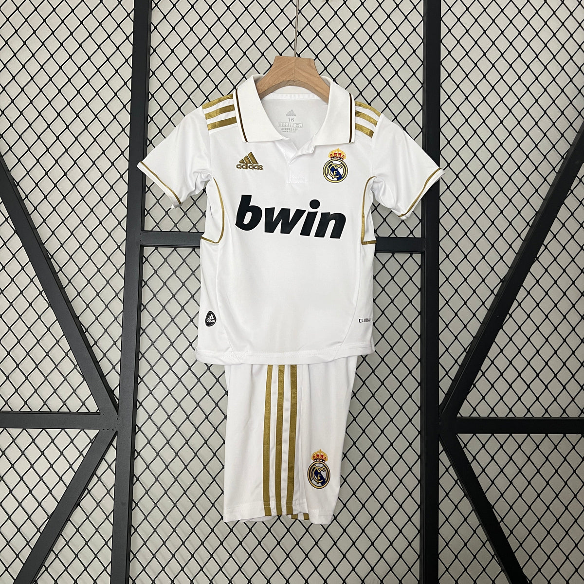 Kids Kit Real Madrid home 11/12 retro