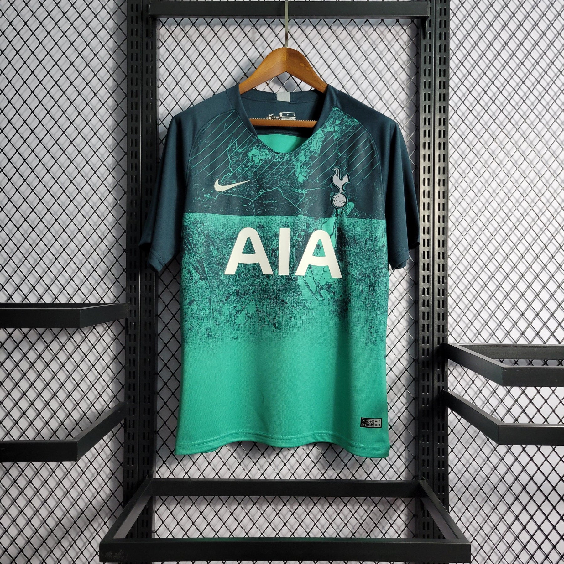 Tottenham Away 18/19 Retro