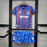 Kit infantil Crystal Palace casa 24/25 