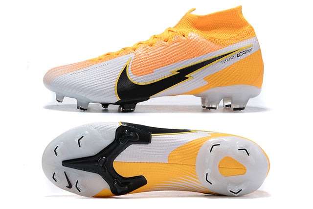 Botas de fútbol de caña alta blancas y naranjas Superfly 7 Elite SE FG