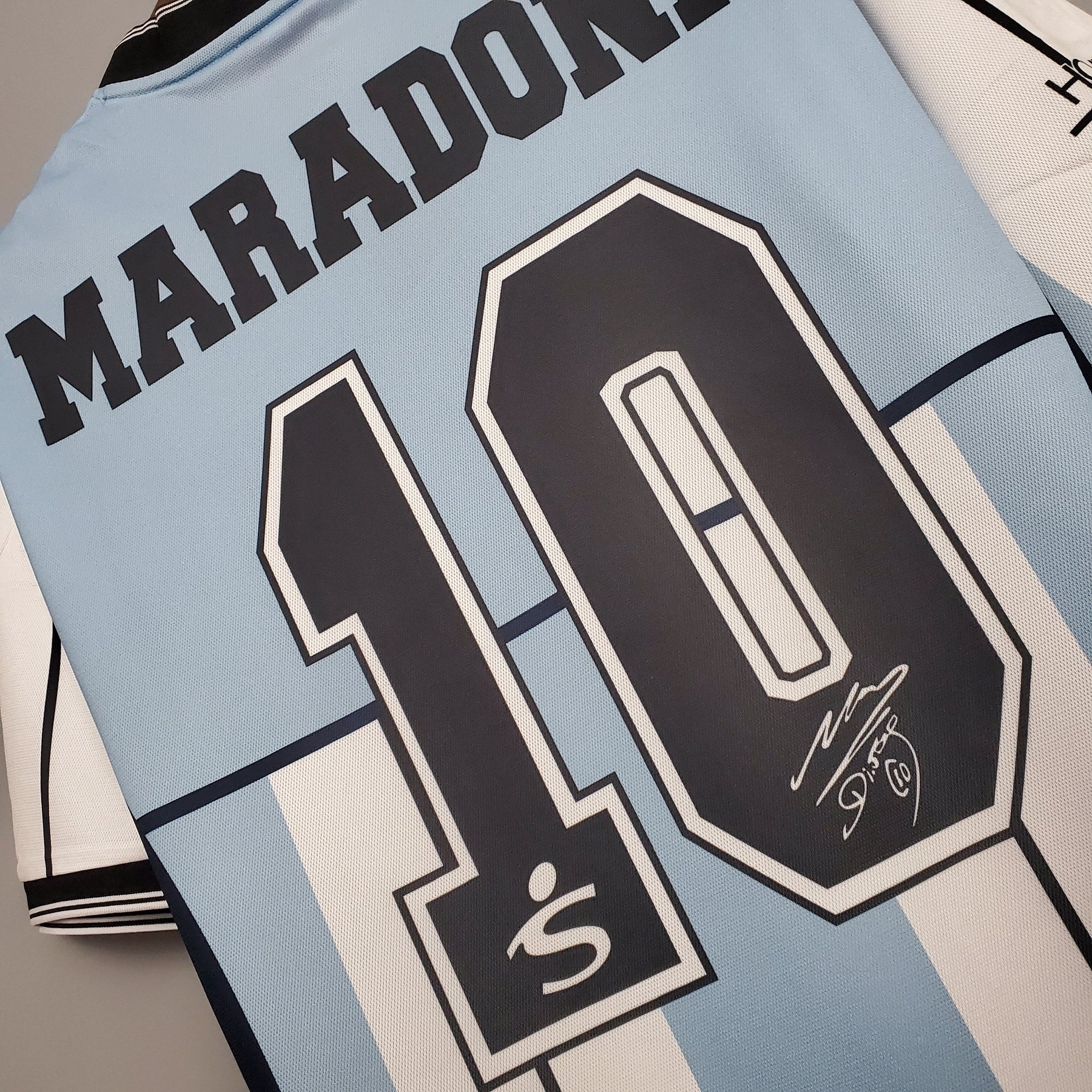 Argentina Edición Conmemorativa Inicio 2001 Retro 