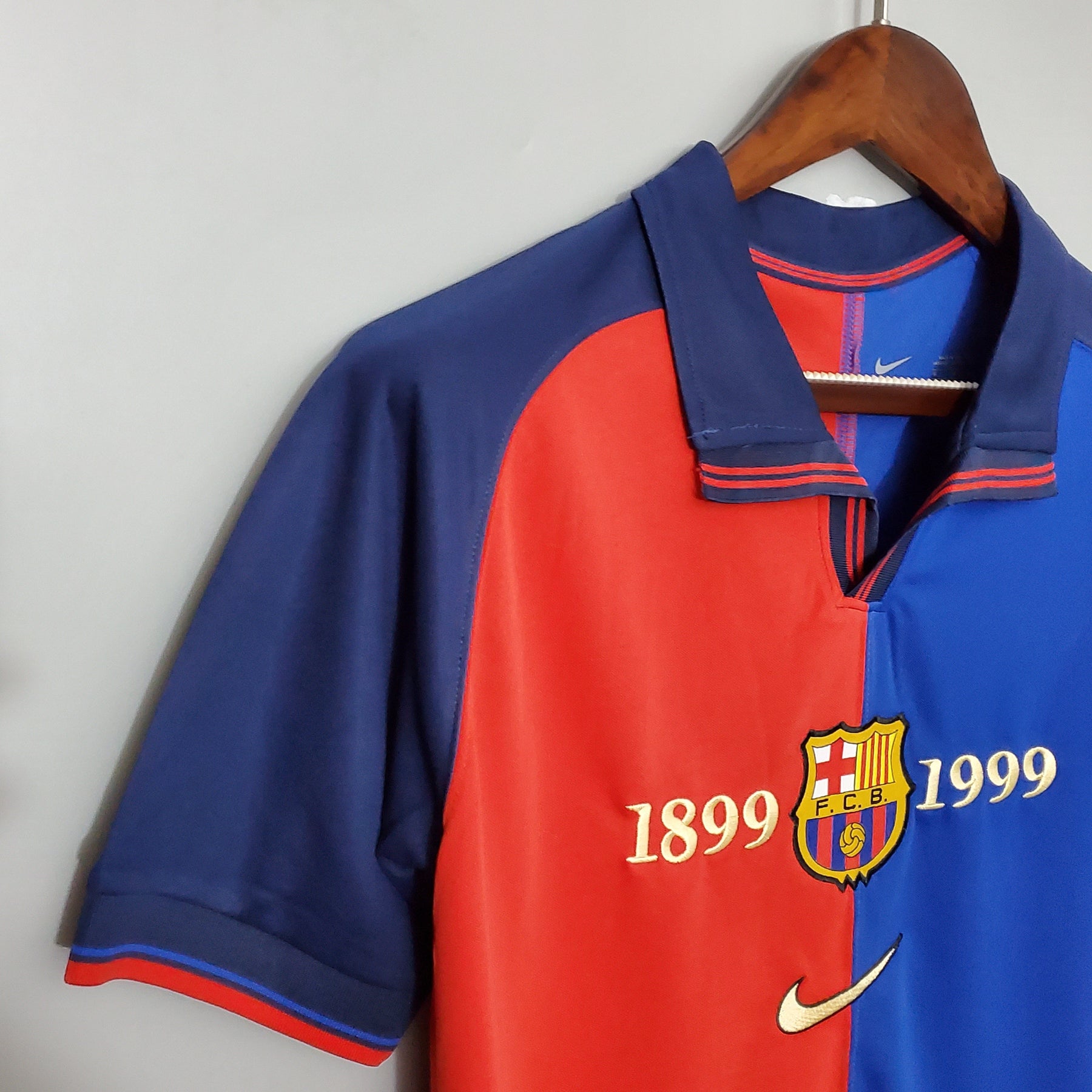 Barcelona Home Special Edition 100° Retro