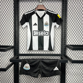 Kit infantil Newcastle local 24/25 