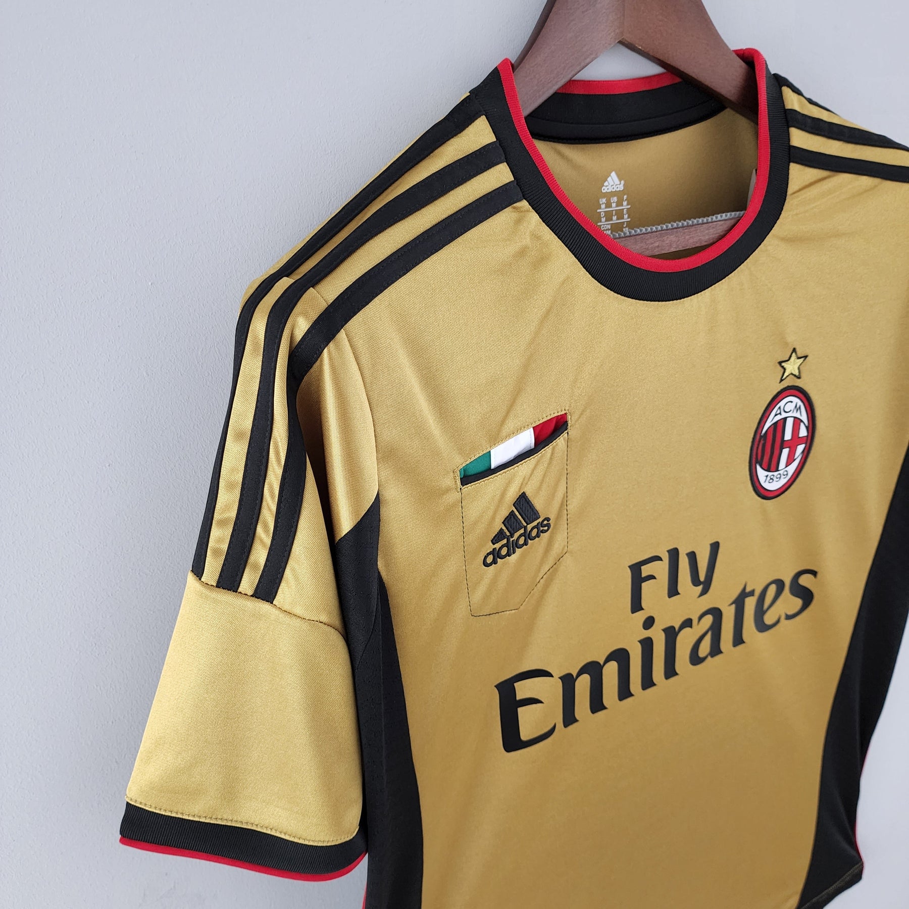 Retro del AC Milan 3ª edición 2013/2014 