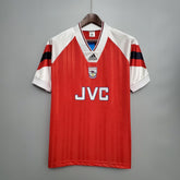 Retro de local del Arsenal 92/93 