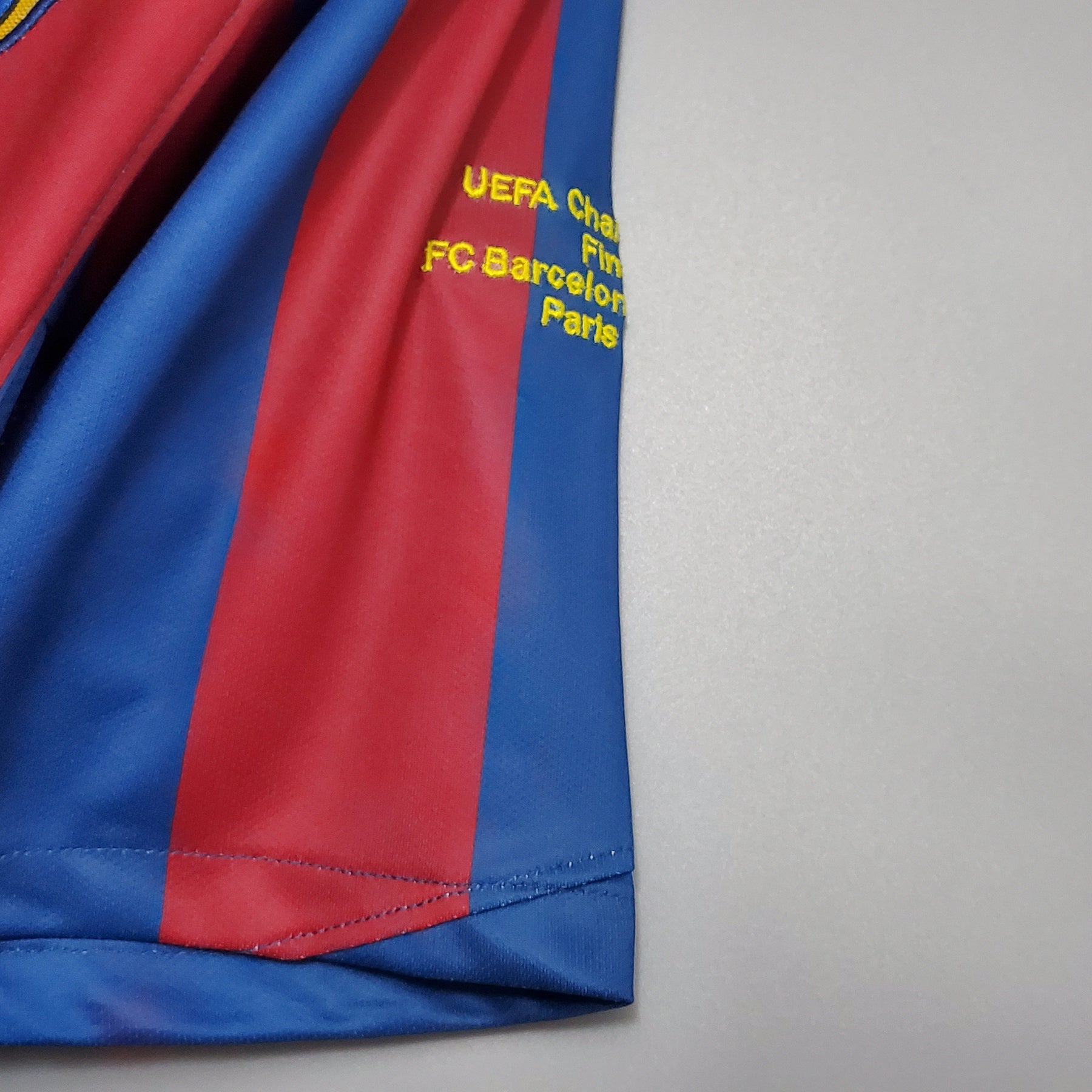 Retro de la UEFA de 2006 en casa del Barcelona 