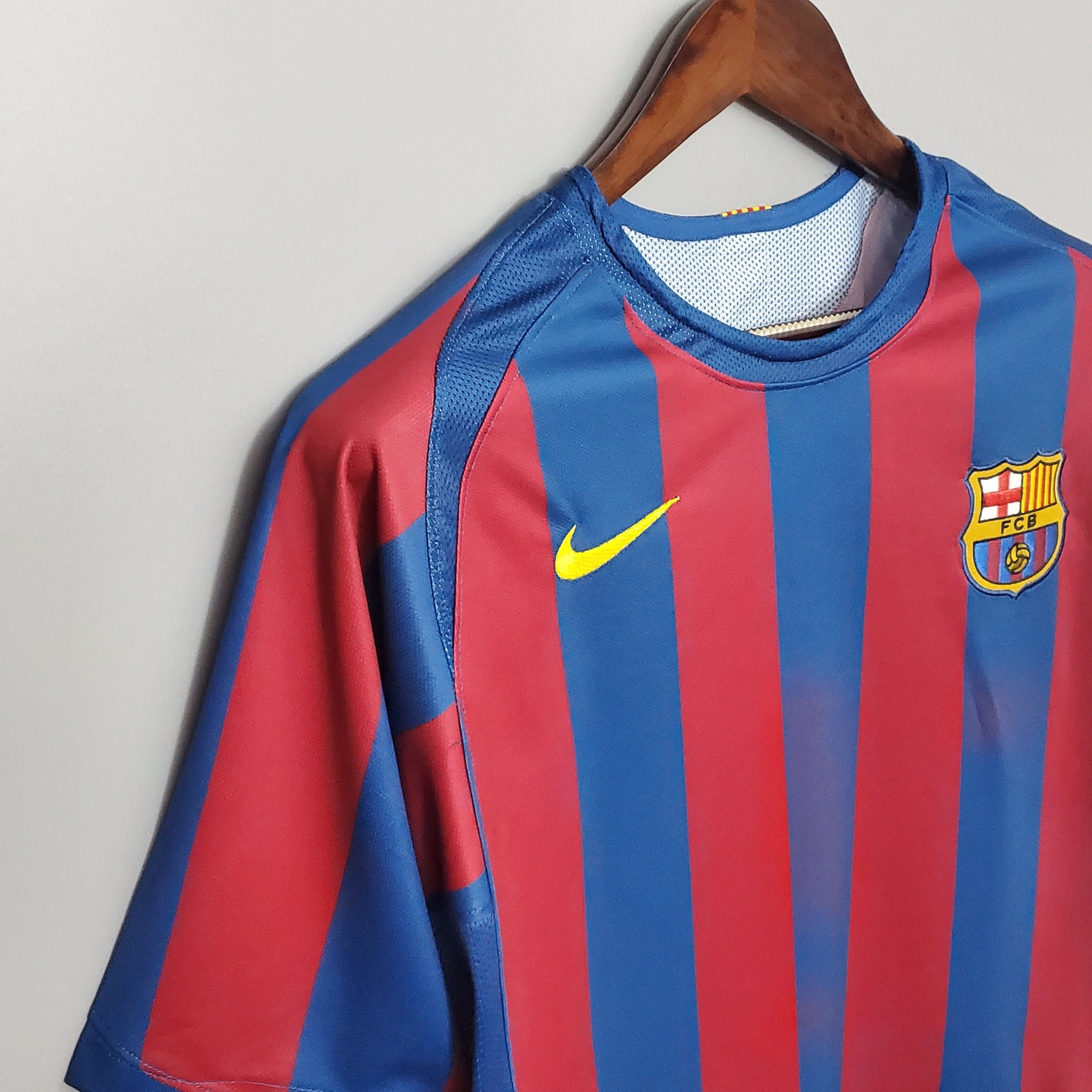 Retro de la UEFA de 2006 en casa del Barcelona 