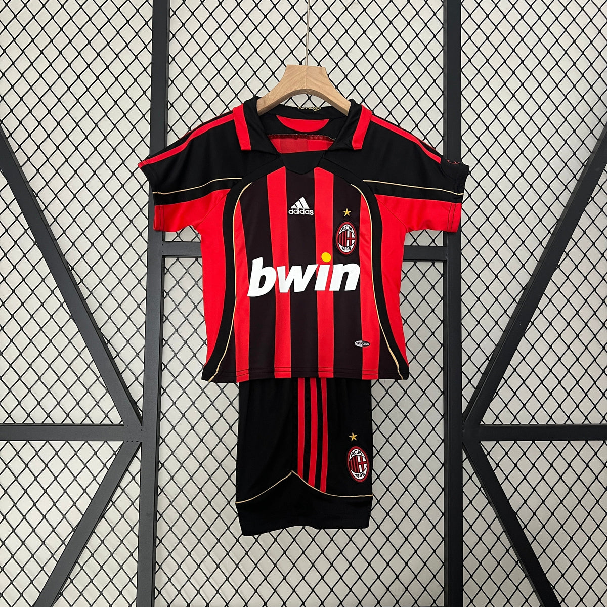 Kids Kit AC Milan home 06/07 retro