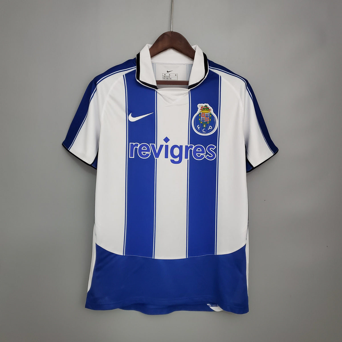 Retro 03/04 del FC Porto en casa 