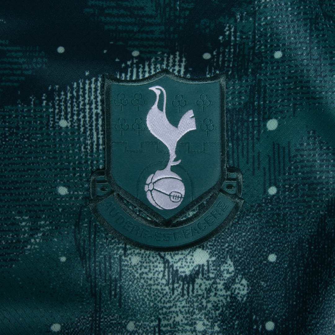 Tottenham tercero 24/25